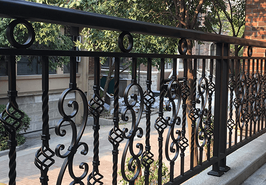 鋅鋼欄桿有哪些應用優勢？